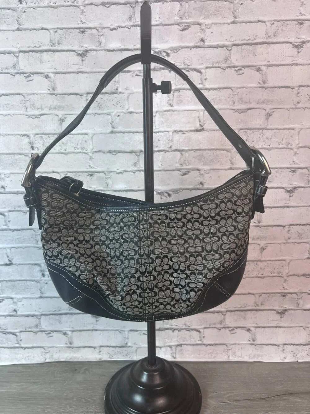 Coach Soho Signature Hobo handbag 6351